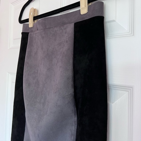 Bebe microsuede pencil skirt size small - Picture 4 of 9